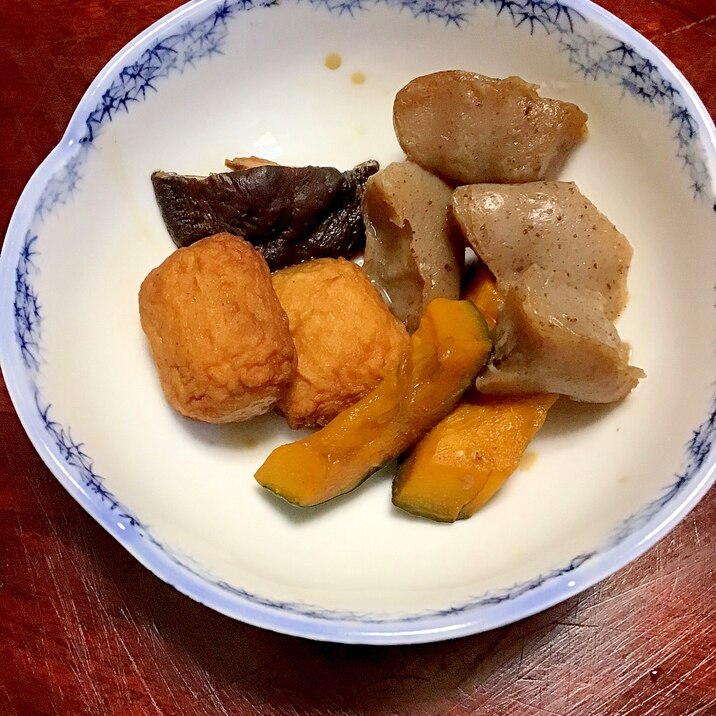 カボチャとこんにゃくとさつま揚げと椎茸の炒め煮。